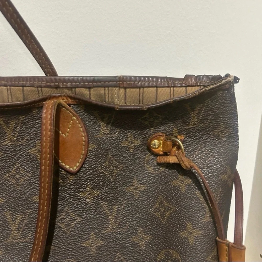 Louis Vuitton Monogram Brown Tote - Picture 3 of 12